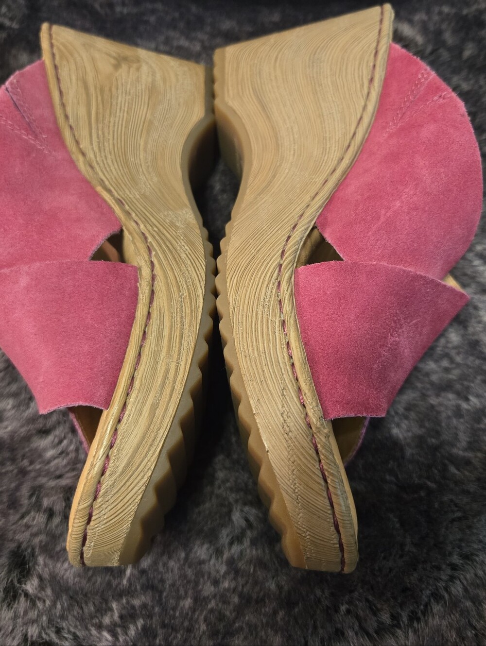 Born Women's Pink Wedge Sandals - Picture 2 of 8